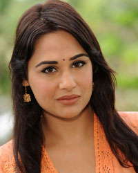 Mandy Takhar